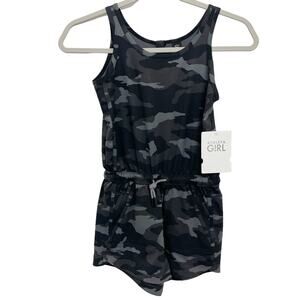 Athleta Girl Small 7 On The Go Romper Black Camo